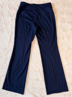 NWT New York & Company 7th Avenue Navy Pull-On Bootcut Pants M